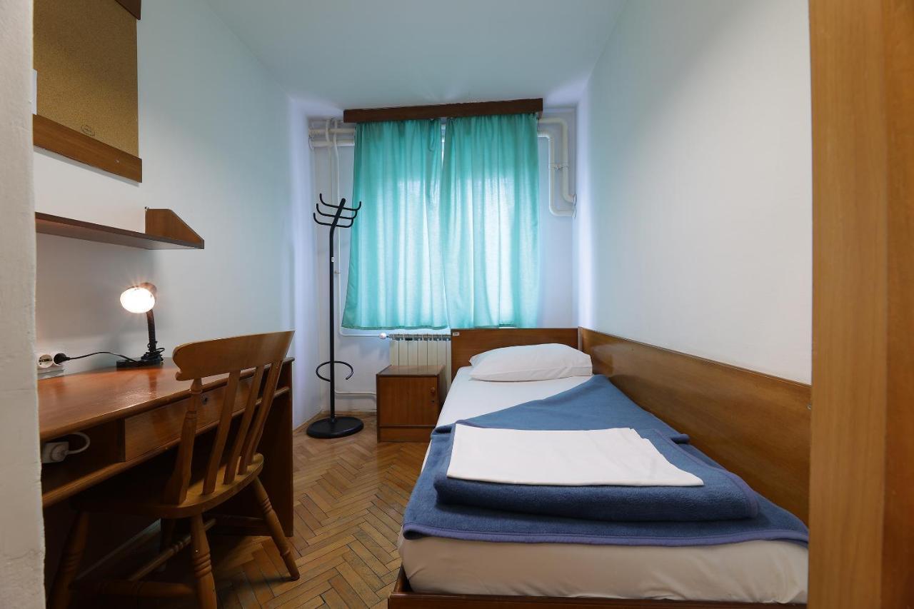 Rijeka Budget Rooms Luaran gambar