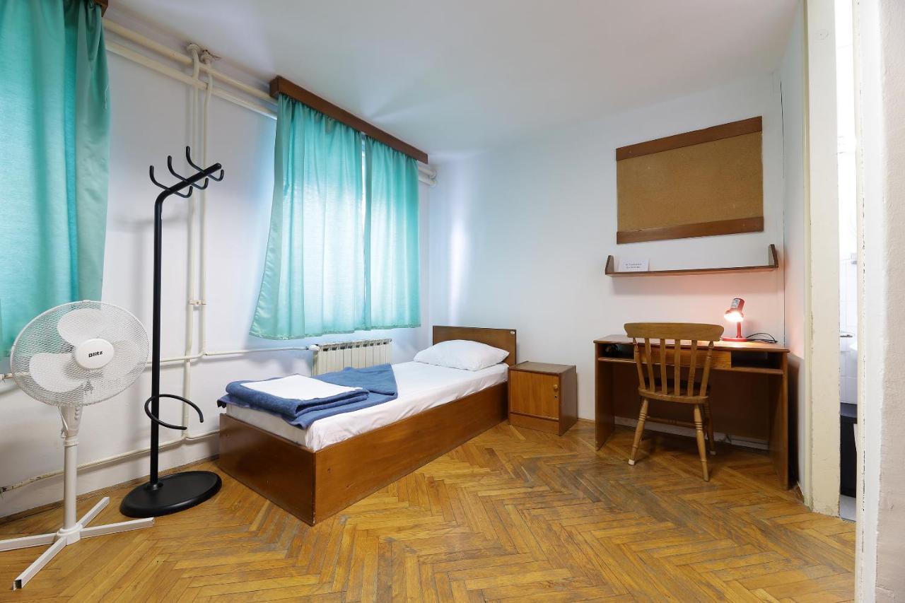 Rijeka Budget Rooms Luaran gambar